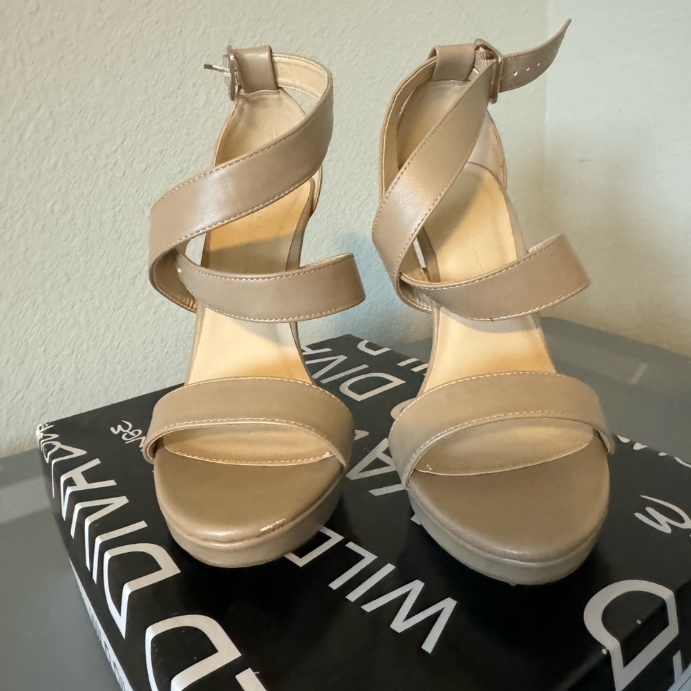 Wild Diva Nude 7.5 Heels